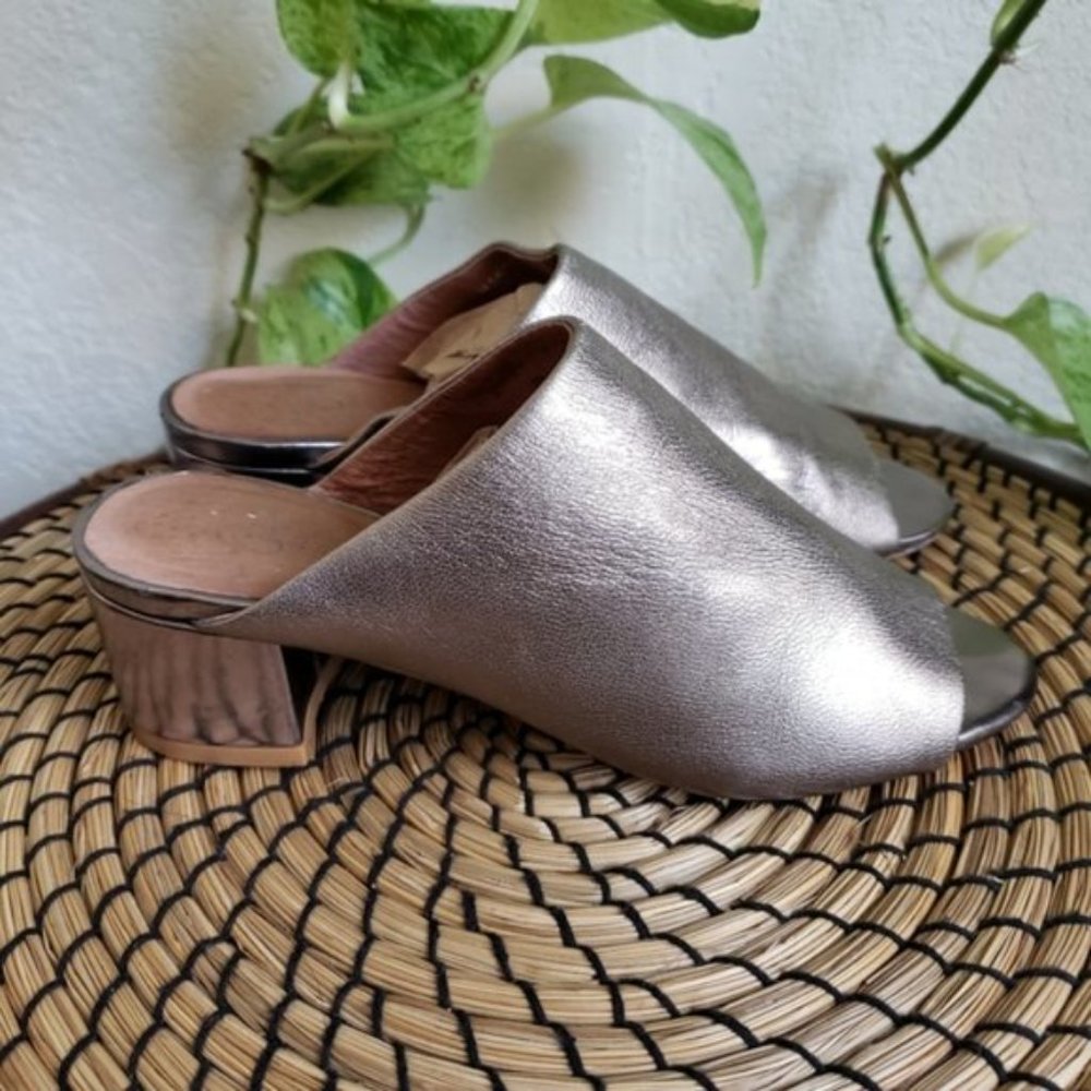 Jeffrey Campbell for Urban Outfitters Metallic Leather Mules